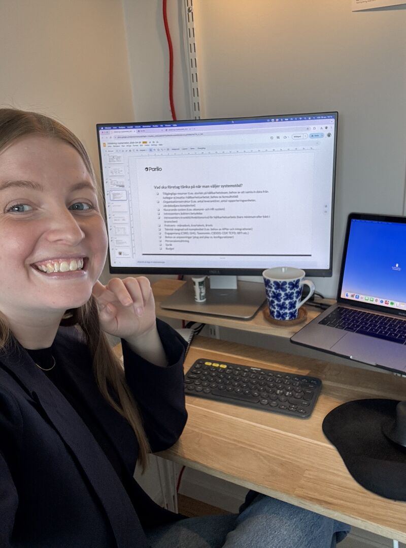 Ellinor Axelsson föreläser på Newton Kompetensutvecklings utbildning inom hållbarhetsdeklarationer och CSRD för samhällsbyggnadssektorn